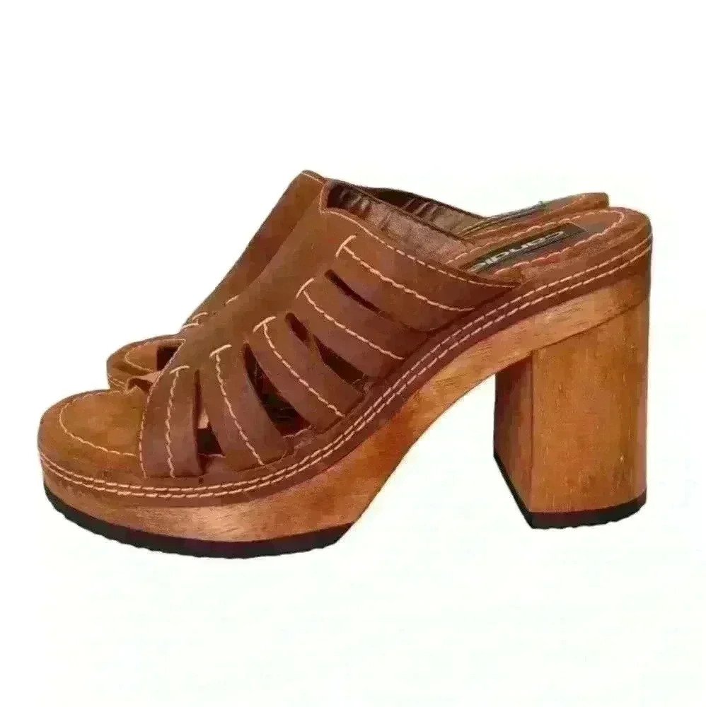 Candie’s Brown Leather and Slip On Open Toe Wood Chunky Y2K Platform Heel Sandal